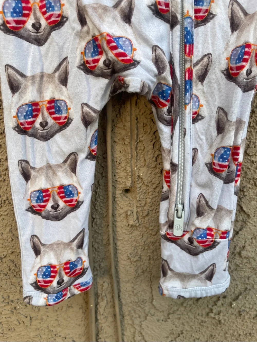 Little Bum Bums Cream Kids One-Piece with American Flag Cat Print Sz 6/9M